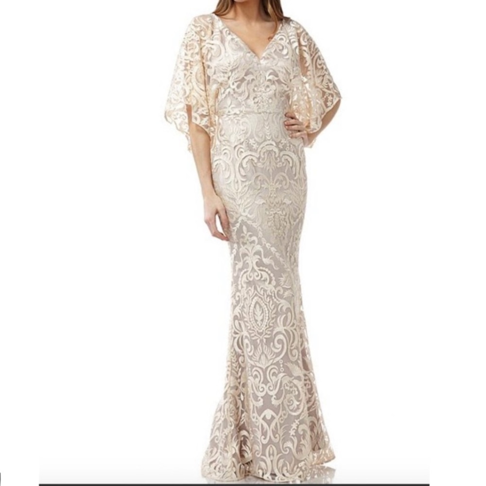 V-Neck Kimono Sleeve Mermaid Formal Gown Dress